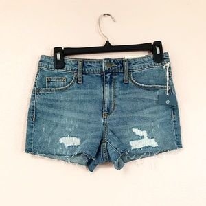 Universal Threads high rise shorts